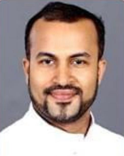 Fr Mathews Valiyaputhenpurayil